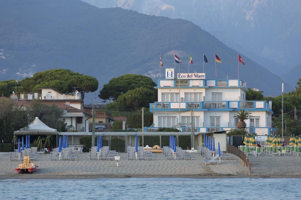 Hotel Eco Del Mare Marina di Massa Exteriör bild